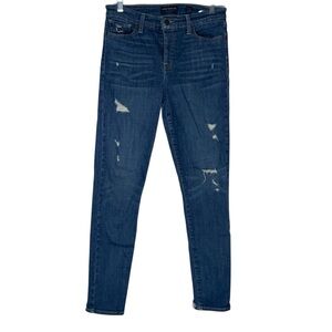 Lucky Brand Women's Blue Skinny Jeans. Size 28